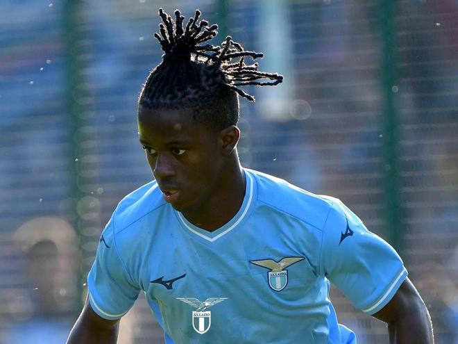 常能够为球 常能够为球