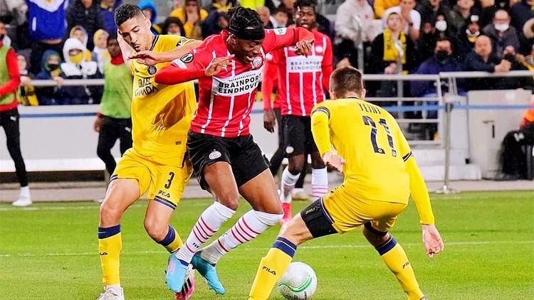 球员们不仅 球员们不仅