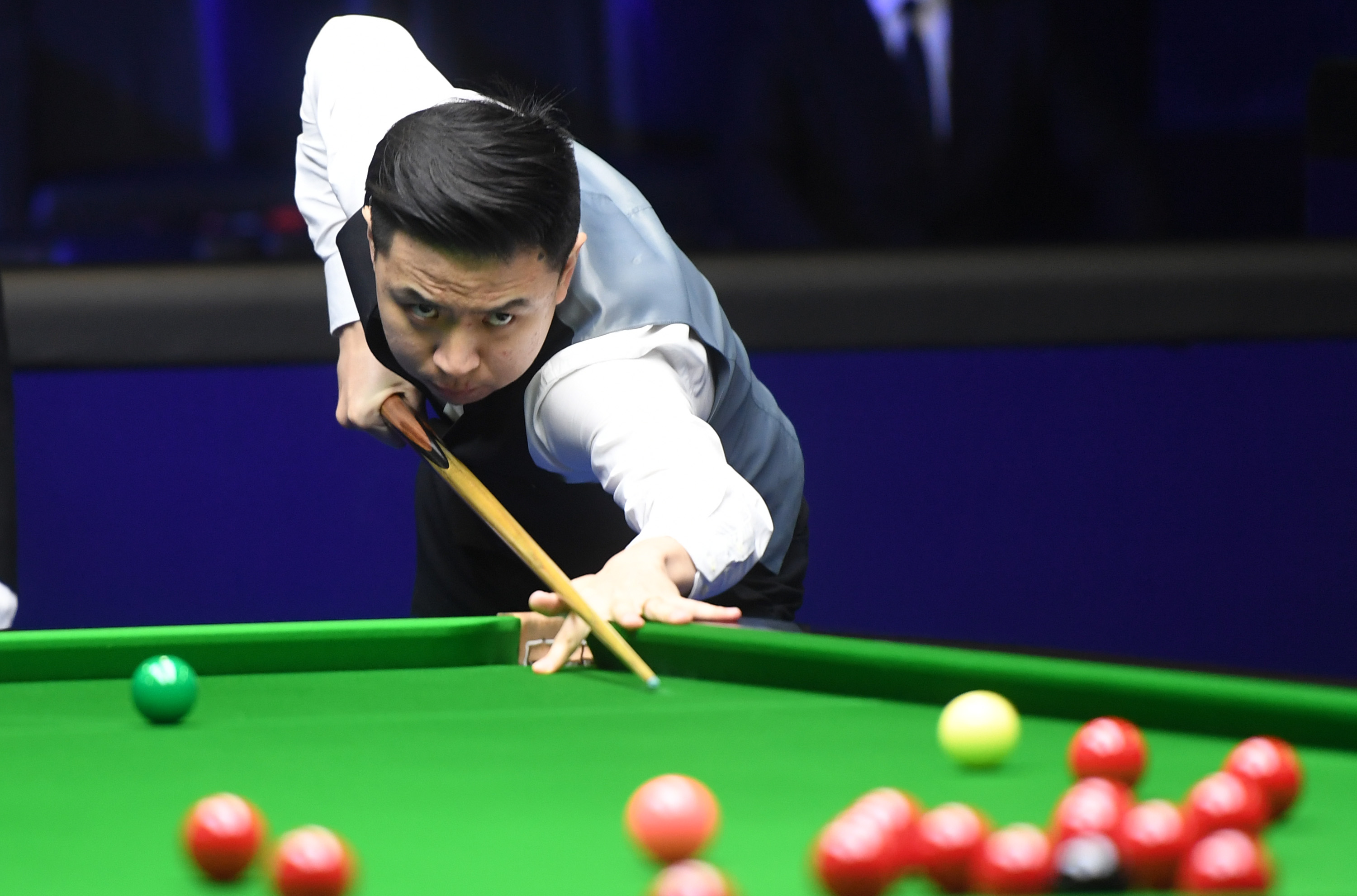 固了后场配 固了后场配